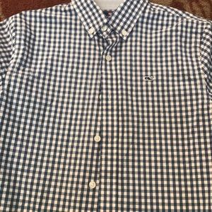 Vineyard Vine youth button down shirt
